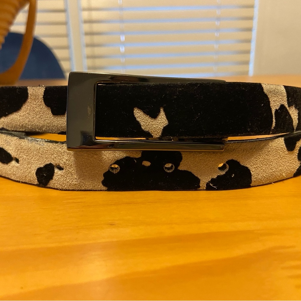 Danier genuine leather cow print suede belt size 34 | needs fixing or adhesive